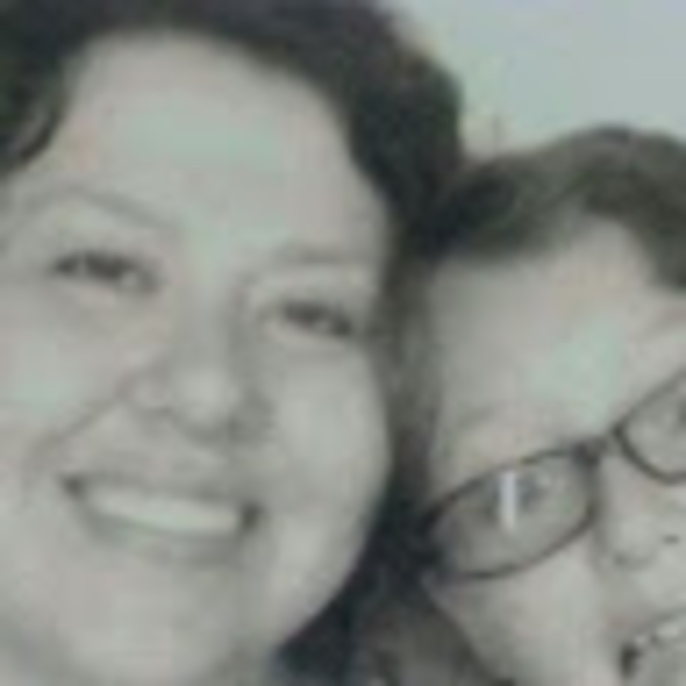 Meet your Posher, Elena